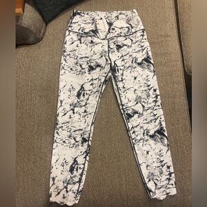 Women’s Athletic Leggings